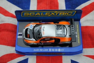 ScaleXtric C3060  AUDI R8 LMS